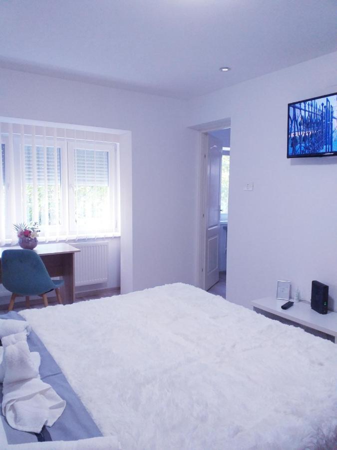 Apartment Perla *